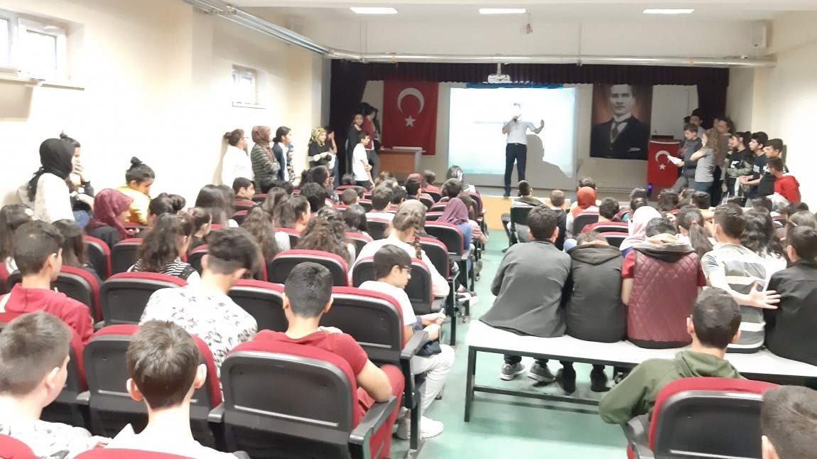 Erkan-Volkan Yiğit Anadolu İmam Hatip Lisesi Gezisi